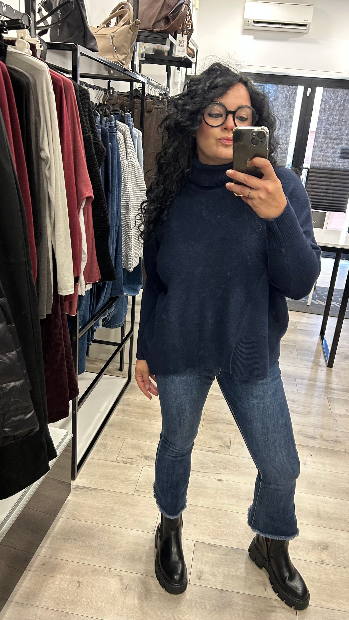 JEANS A TROMBETTA