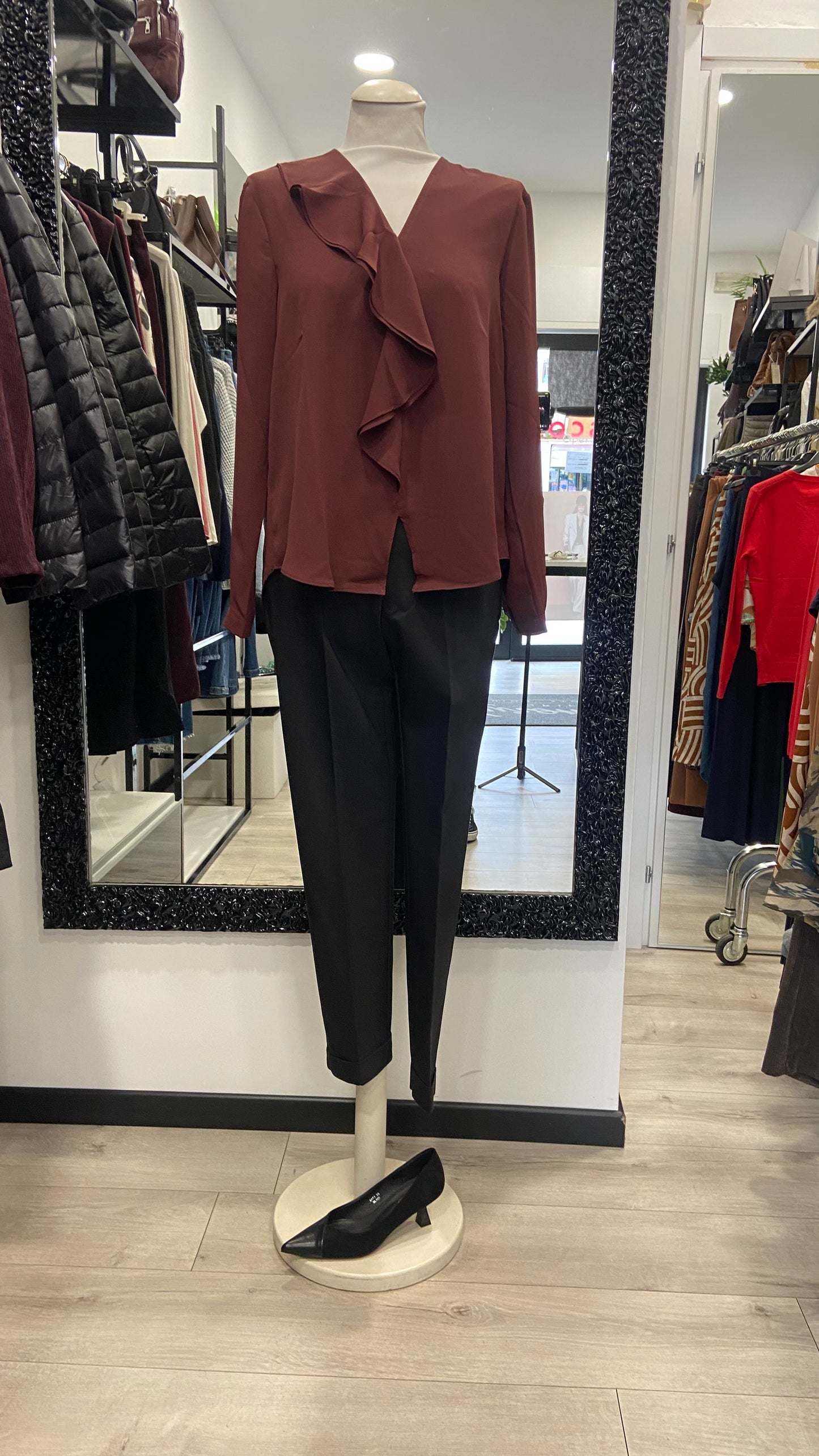 CAMICIA CON ROUGE E SCOLLO A V