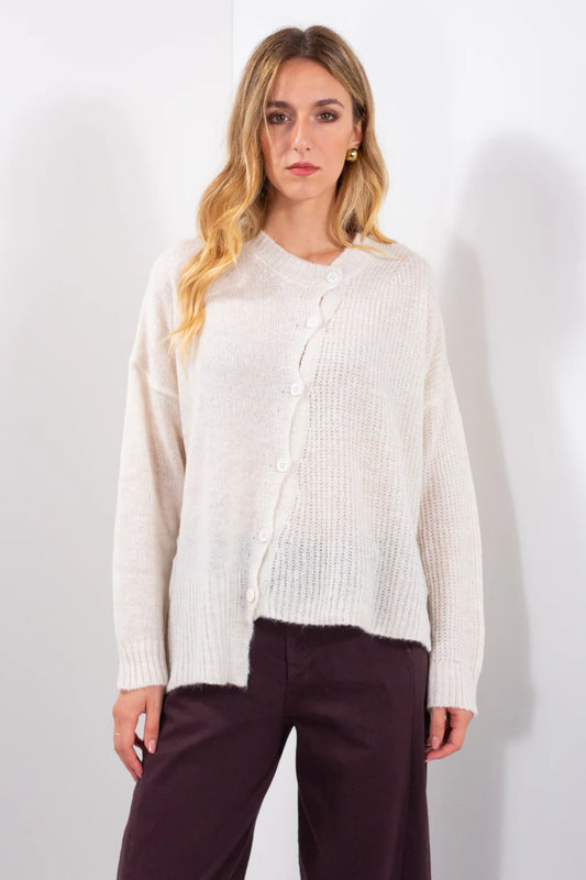 MAGLIA BOTTONI STORTI