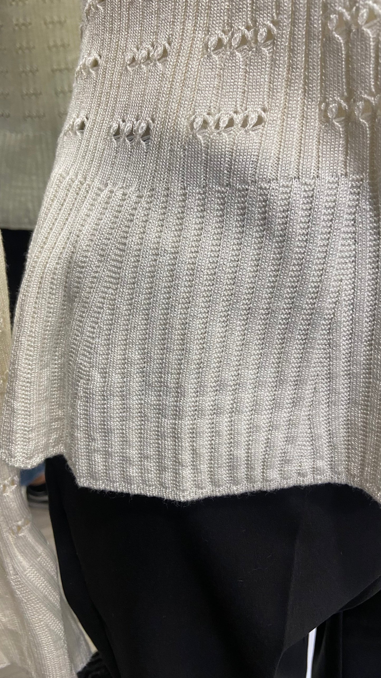 CARDIGAN CON VOLANT PANNA