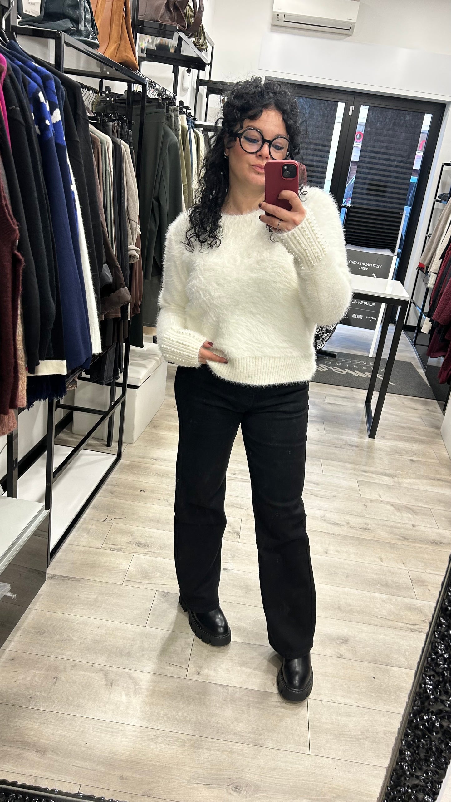 MAGLIA PELOSETTA CON PERLE