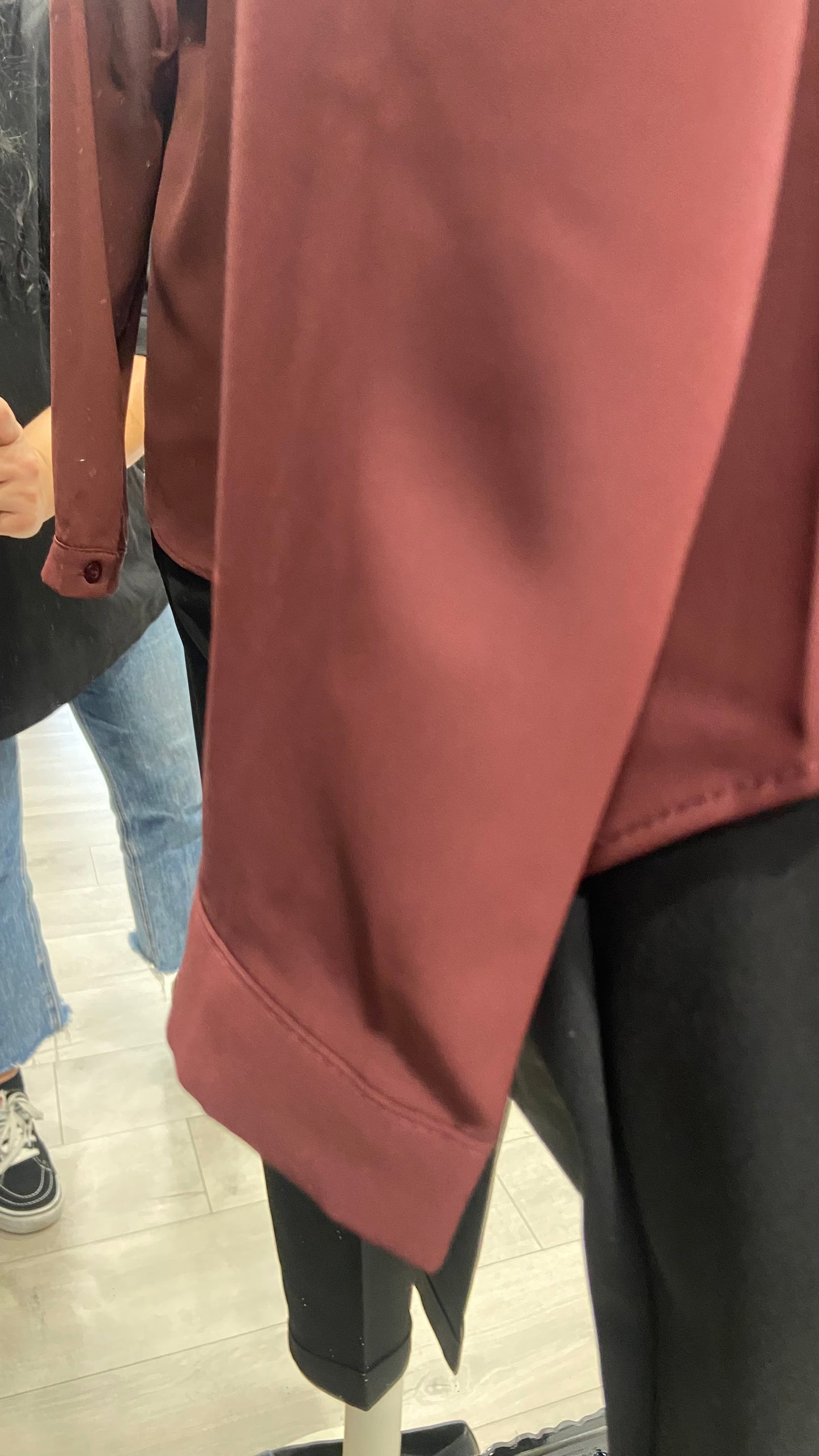 CAMICIA CON ROUGE E SCOLLO A V