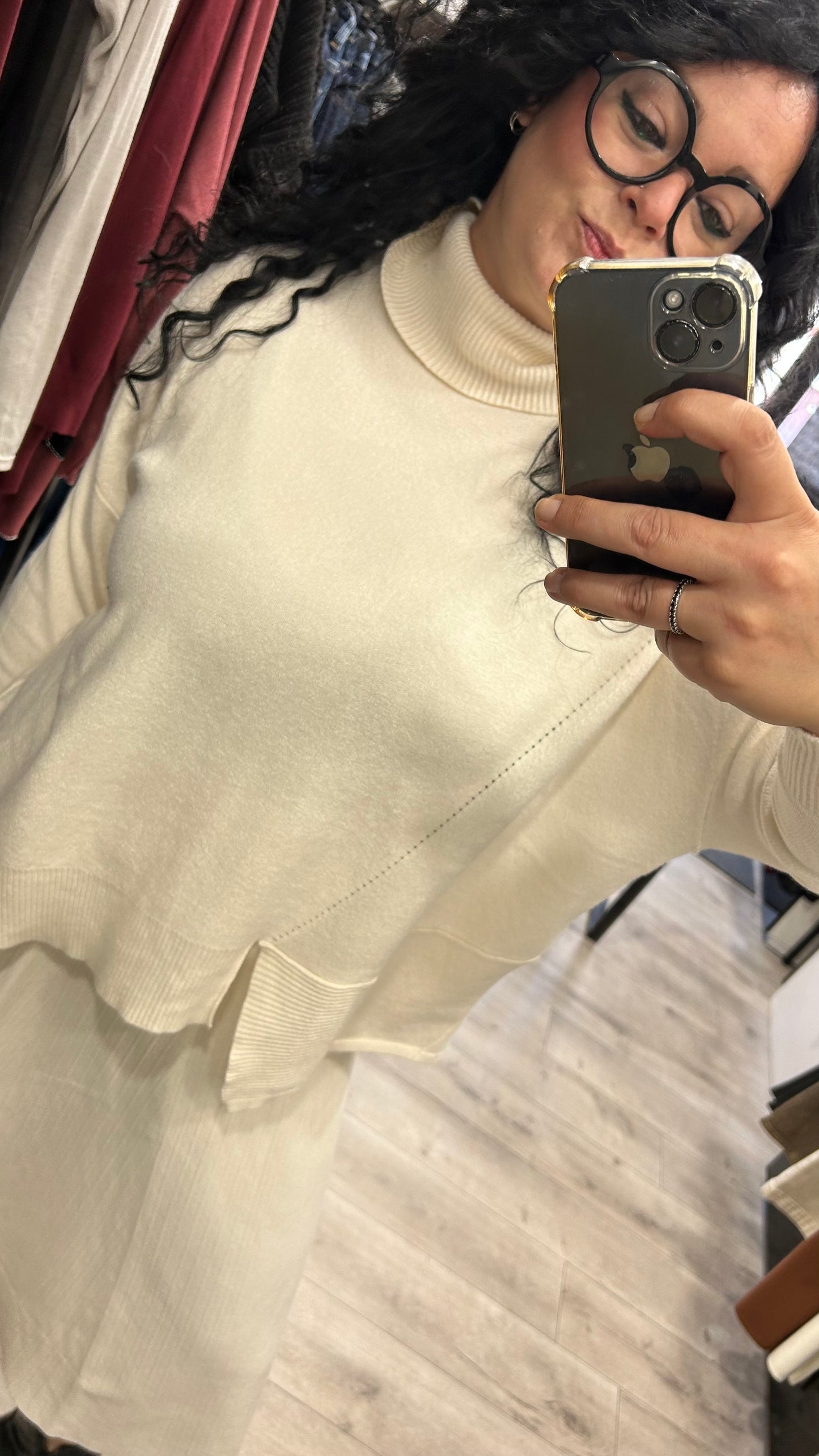 MAGLIONE OVERSIZE COLLO ALTO