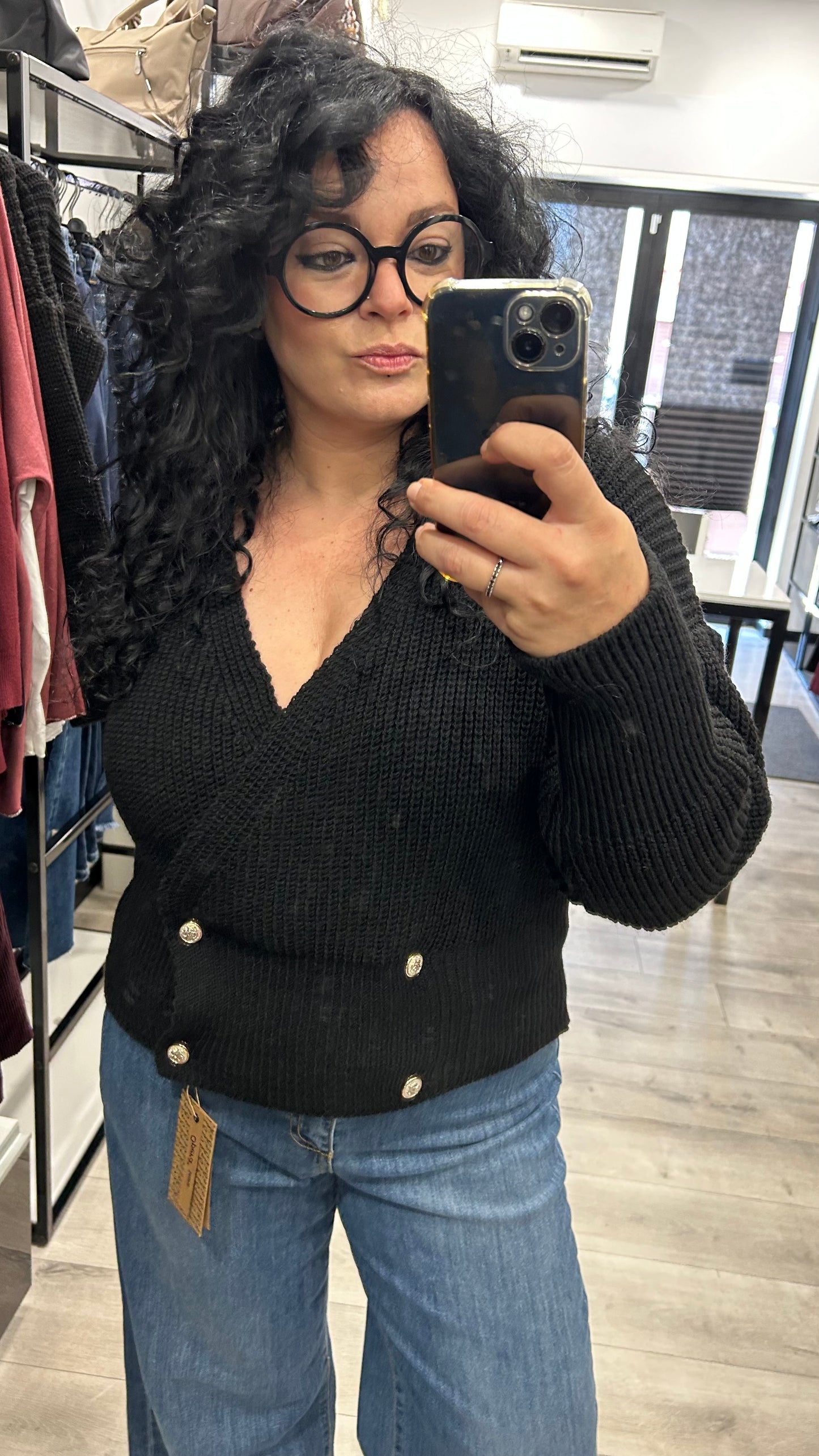 CARDIGAN NERO IN COSTA INGLESE