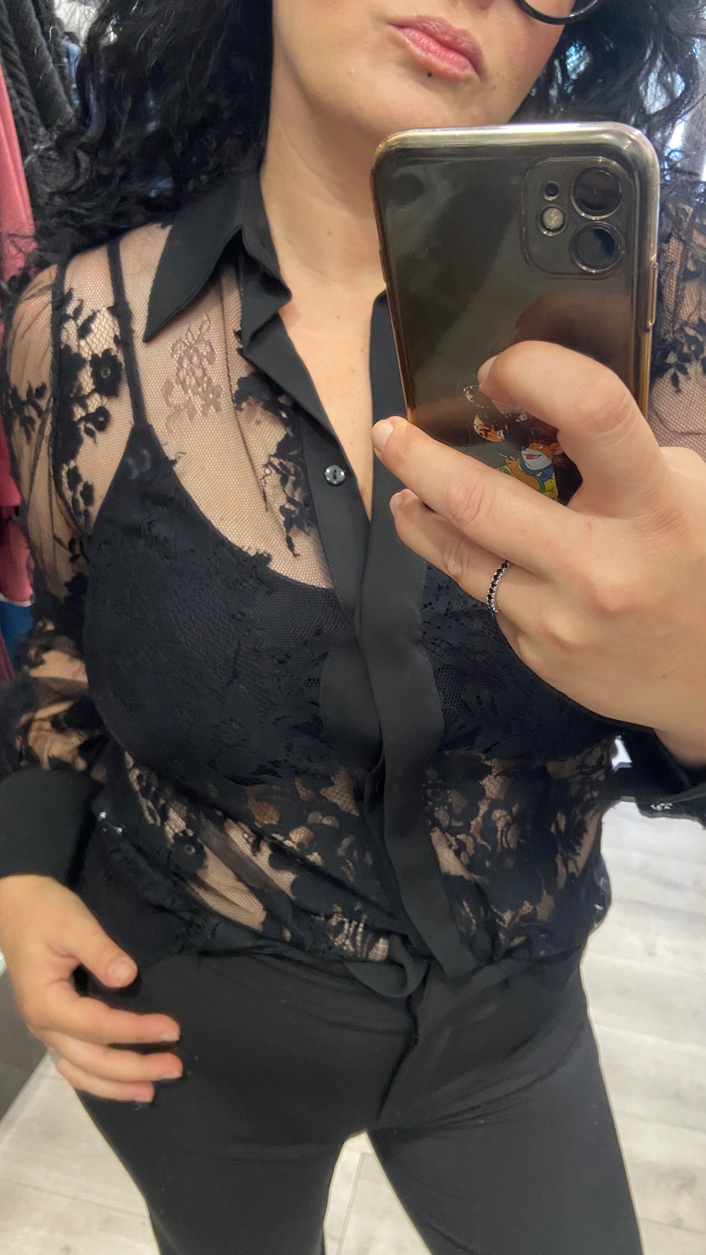 CAMICIA IN PIZZO CON COLLETTO COLORE NERO